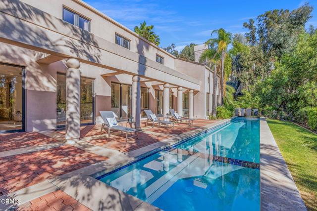 Detail Gallery Image 27 of 72 For 1265 Chateau Rd, Pasadena,  CA 91105 - 5 Beds | 5/2 Baths