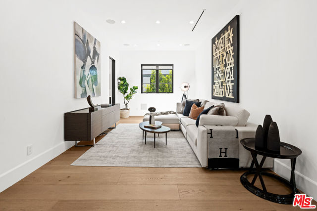 741 N Vista Street, Los Angeles CA: https://media.crmls.org/mediaz/9a0d67ea-db59-4e3c-a760-003720154121.jpg
