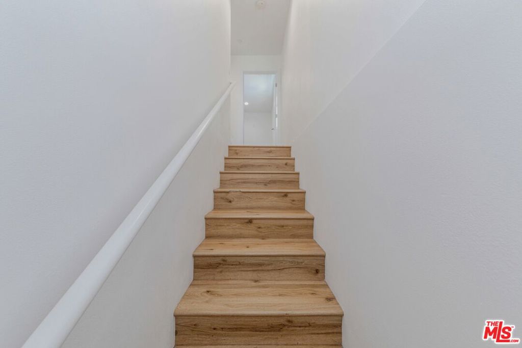 MLS #25546713 img 11