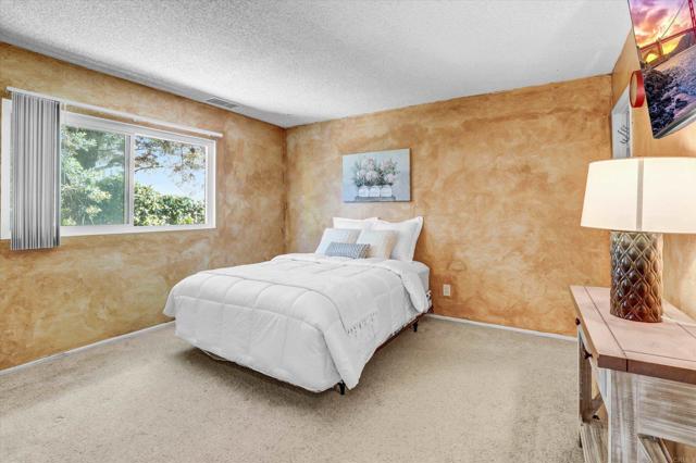 Detail Gallery Image 15 of 45 For 9908 Caminito Bolsa, San Diego,  CA 92129 - 3 Beds | 1/1 Baths