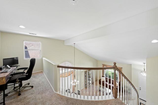 1396 Carneros Valley Street, Chula Vista CA: https://media.crmls.org/mediaz/9a1430b3-b5fd-4485-964b-61ea55a3df92.jpg