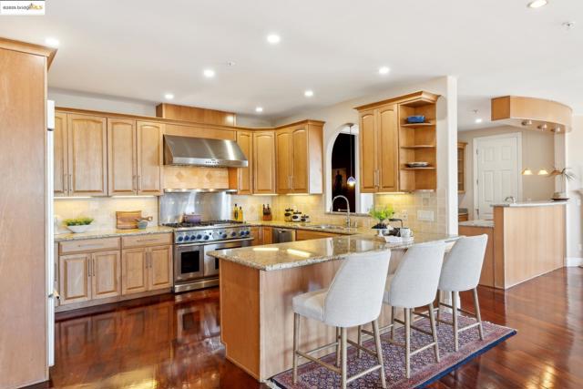 Image 12 of 60 For 1580 Regency Ct