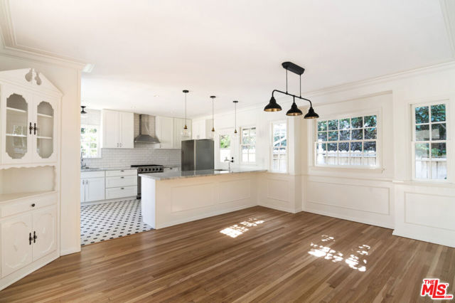 225 23rd Street photo 2