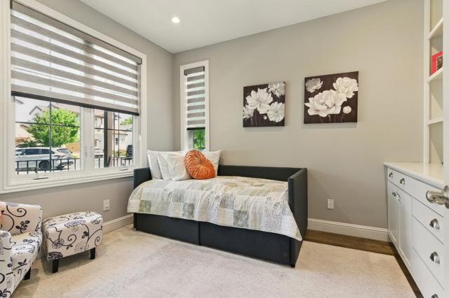 124 Barias Place, Pleasanton CA: https://media.crmls.org/mediaz/9a162398-db32-45fe-b759-31c25c3ef5ce.jpg