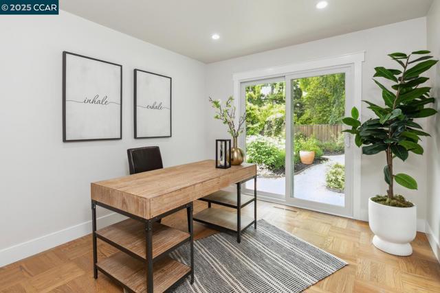 3115 Ebano Dr, Walnut Creek CA: https://media.crmls.org/mediaz/9a170a35-4e1d-4eaa-8065-f3ea198bb145.jpg