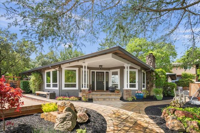 6641 Leyland Park Drive, San Jose CA: https://media.crmls.org/mediaz/9a170cc7-9bb2-4091-842a-906832710243.jpg