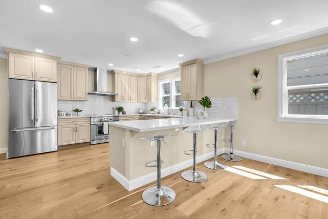 2659 Garfield Street, San Mateo CA: https://media.crmls.org/mediaz/9a192e29-49c6-4072-94bf-cc73fe84b325.jpg
