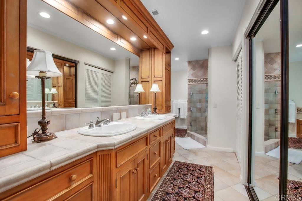 373 Coast Blvd - photo 17