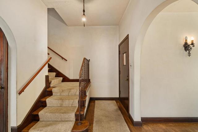 1317 Laguna Avenue, Burlingame CA: https://media.crmls.org/mediaz/9a1c5c15-f96d-4f61-8650-5c10d143a2bc.jpg