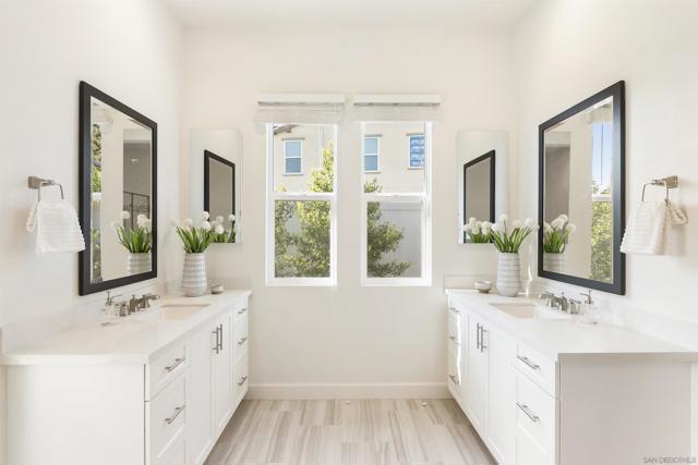 1417 Apex Place, Escondido CA: https://media.crmls.org/mediaz/9a1c7028-be40-42a1-92c6-7169d350e13d.jpg