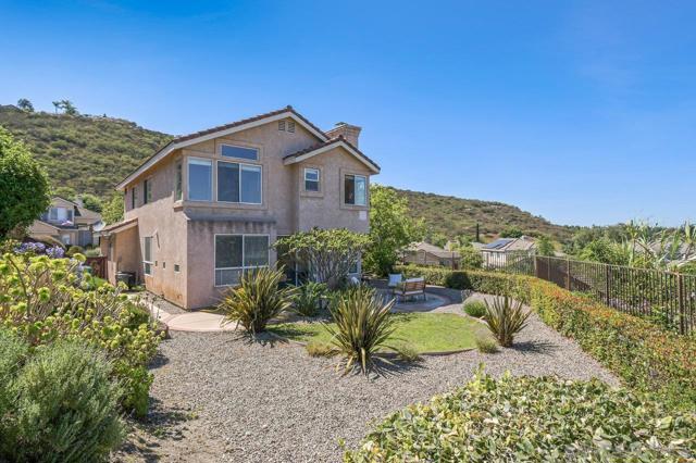 13583 Scarsdale Way, San Diego CA: https://media.crmls.org/mediaz/9a1c97e9-6ade-4335-ac57-5eb03e6e9099.jpg