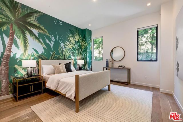 3571 Colonial Avenue, Los Angeles CA: https://media.crmls.org/mediaz/9a1cc817-33d8-4720-a8a8-b1abbc8f1d6e.jpg