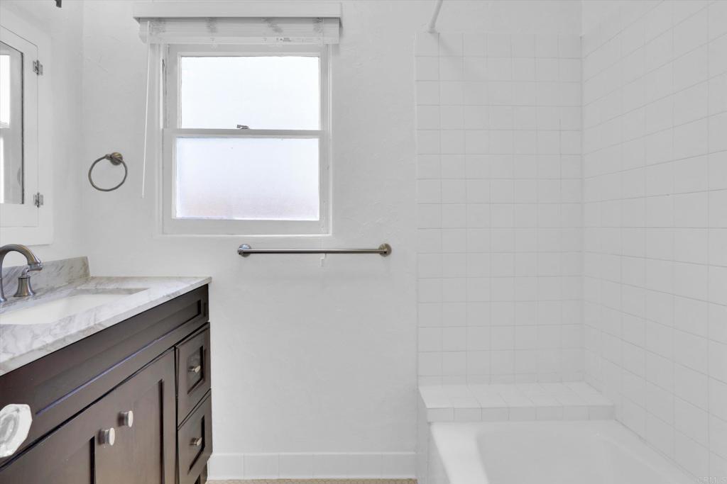 4444 42nd Street - photo 10