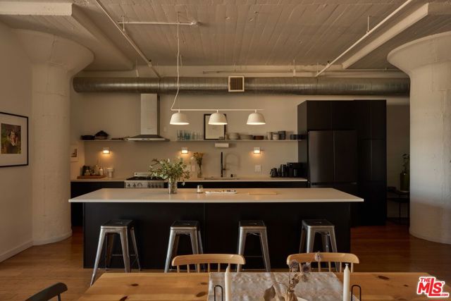 1855 Industrial Street, 416 photo 5