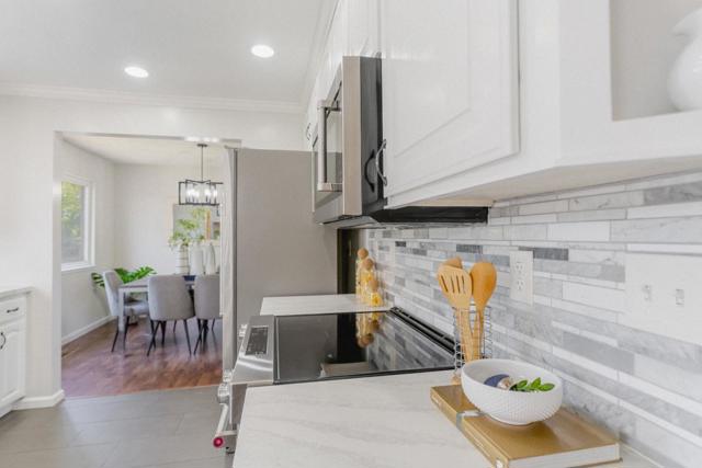 412 Bluefield Drive, San Jose CA: https://media.crmls.org/mediaz/9a1ef96a-3633-49c3-8f6e-82f0c7774097.jpg