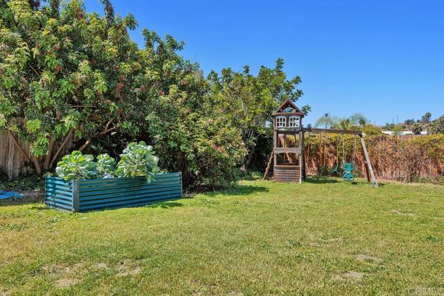 Detail Gallery Image 33 of 40 For 1744 Calle Jules, Vista,  CA 92084 - 3 Beds | 2 Baths