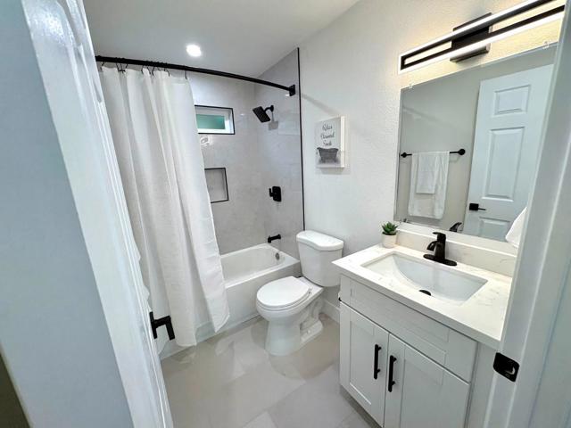 214 S 22nd Street, San Jose CA: https://media.crmls.org/mediaz/9a2006c7-bdd1-44ee-90fb-5f80bbc9f64a.jpg