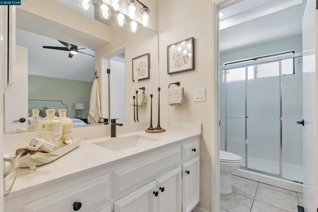 2329 Sweetwater Dr, Martinez CA: https://media.crmls.org/mediaz/9a207e93-d9f7-4382-8abf-c7b7522e1bde.jpg