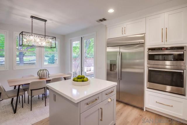 10477 YELLOW ROSE LANE, San Diego CA: https://media.crmls.org/mediaz/9a21b932-4d31-4066-a26e-89563cae4243.jpg