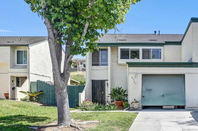 8723 Ildica St, Spring Valley CA: https://media.crmls.org/mediaz/9a22080a-8179-4765-a9e7-3ddde210cc44.jpg