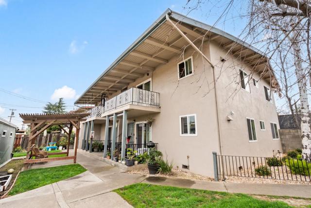 1799 Bradford Way, San Jose CA: https://media.crmls.org/mediaz/9a220bdd-b6a2-4877-88b3-1541784f197d.jpg