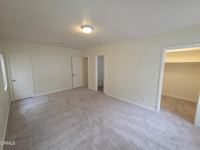 405 S Verdugo Road, Glendale CA: https://media.crmls.org/mediaz/9a22e915-1a06-4d44-97c5-0ba9d5d16fb3.jpg