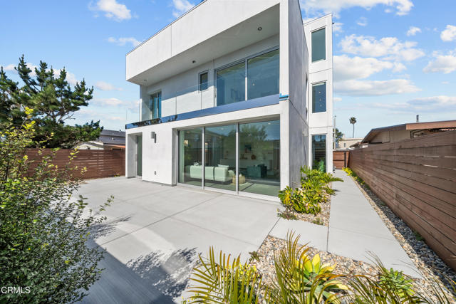 Detail Gallery Image 19 of 63 For 1238 Devon Ln, Ventura,  CA 93001 - 4 Beds | 4/1 Baths