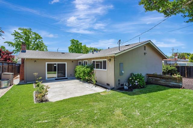 4070 Ross Avenue, San Jose CA: https://media.crmls.org/mediaz/9a252b70-6d32-4559-a8d5-a88062fdbb4e.jpg