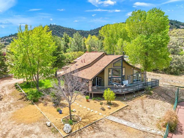 36958 Goldshot Creek Road, Mountain Center CA: https://media.crmls.org/mediaz/9a26d44a-b901-4691-a9c3-ddef5810edc1.jpg