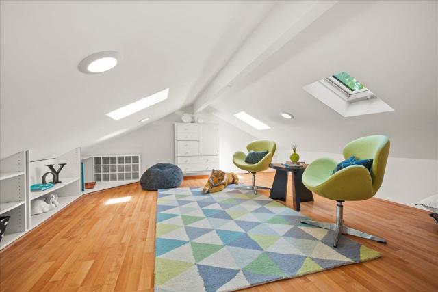52 Myrtle Street, Redwood City CA: https://media.crmls.org/mediaz/9a26dacf-8a40-492e-8db7-d29c612944cb.jpg