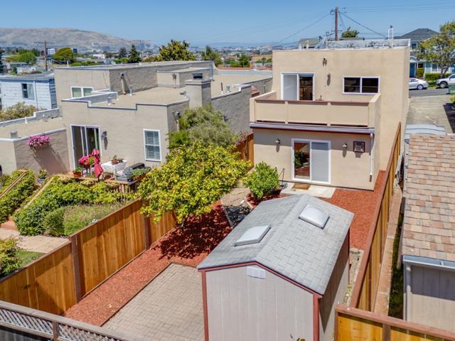 441 Hazel Avenue, San Bruno CA: https://media.crmls.org/mediaz/9a271ba5-e8fe-45a9-9159-0e4fd75771e8.jpg