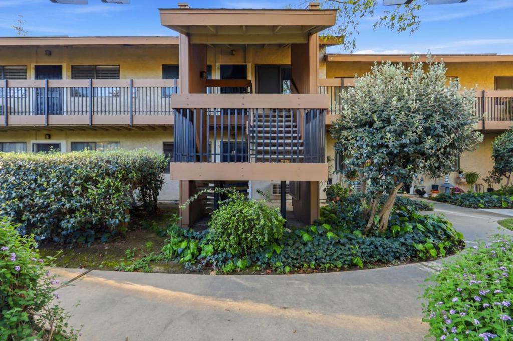 185 Union Avenue #78