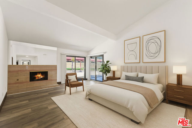 9724 Bothwell Road, Northridge CA: https://media.crmls.org/mediaz/9a28b60c-b70c-470e-8f6b-0861f1480367.jpg