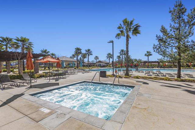 Detail Gallery Image 49 of 53 For 1749 Bowles Ct, Beaumont,  CA 92223 - 4 Beds | 3/1 Baths