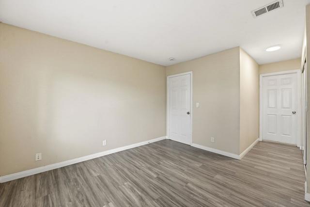 240 W Lincoln Ave, Escondido CA: https://media.crmls.org/mediaz/9a2b46e5-6049-42bb-b60b-714f1cc43297.jpg