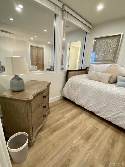 1562 Camino Del Mar, Del Mar CA: https://media.crmls.org/mediaz/9a2c1bc5-990d-4a1d-9d6b-beffe95d872b.jpg