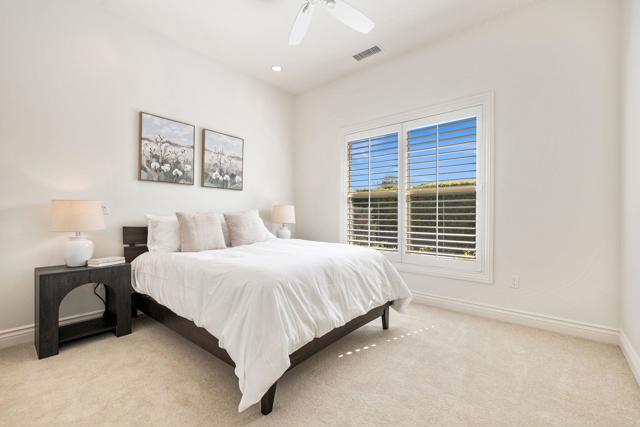 Image 35 of 69 For 82707 Woodcreek Court