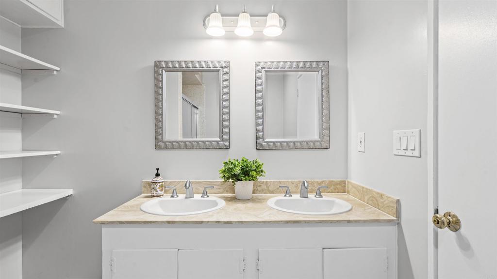 4521 G St - photo 12