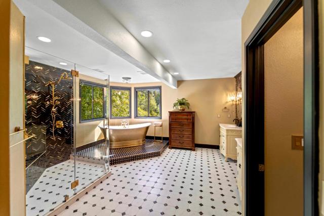 1128 Foxhurst Way, San Jose CA: https://media.crmls.org/mediaz/9a30fa7f-93c6-42d5-bf3c-5a4e55882175.jpg