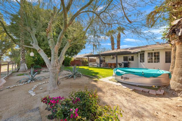 77590 California Drive, Palm Desert CA: https://media.crmls.org/mediaz/9a325adf-546e-421e-b42e-2ad38bc81479.jpg