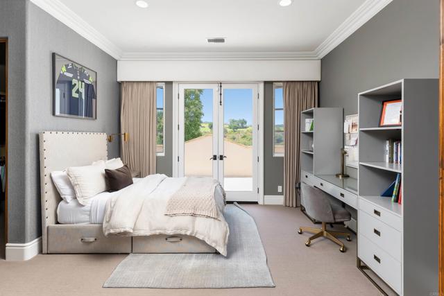 5825 Meadows Del Mar, San Diego CA: https://media.crmls.org/mediaz/9a3278f4-42c9-46e8-9932-aac3ca091593.jpg