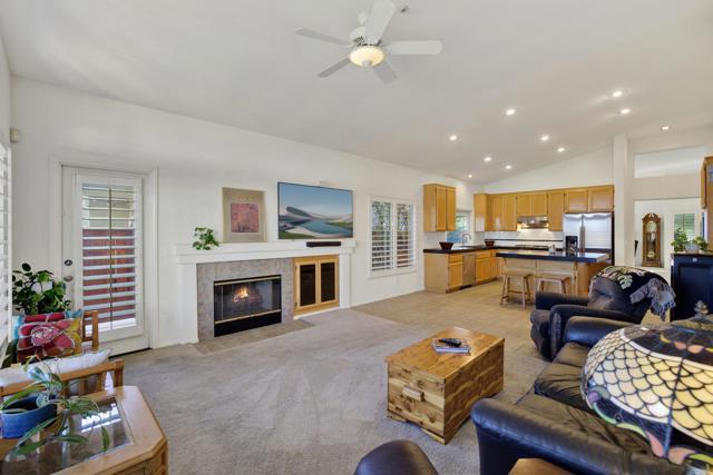 Detail Gallery Image 15 of 47 For 2022 Highland View, Escondido,  CA 92026 - 3 Beds | 2 Baths