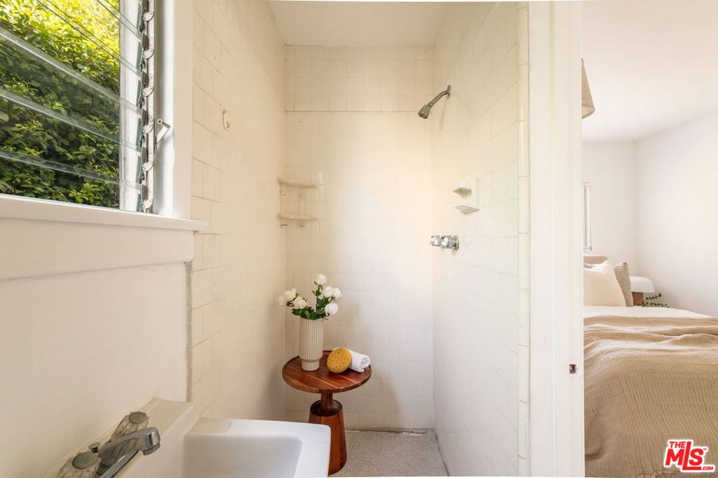 MLS #25477199 image #16