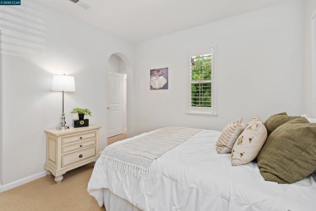 5214 Kenilworth Way, San Ramon CA: https://media.crmls.org/mediaz/9a34fd35-bdc6-4066-8776-f73e633027f3.jpg