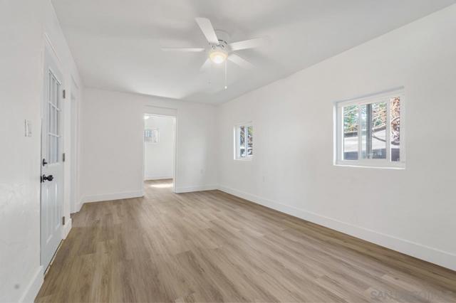 Image 34 of 58 For 4526 Kensington Dr