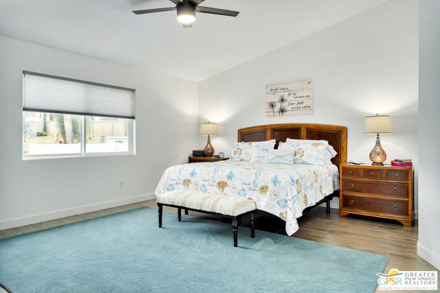 57745 San Tropeze Drive, Yucca Valley CA: https://media.crmls.org/mediaz/9a353968-cf8d-41f4-9d4a-c12621a1ec97.jpg