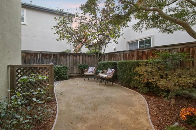 34103 Zaner Way, Union City CA: https://media.crmls.org/mediaz/9a35bb77-524a-4bda-9a62-df5e89900d4e.jpg