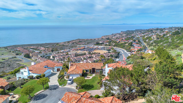 30963 Via La Cresta, Rancho Palos Verdes, California 90275, 4 Bedrooms Bedrooms, ,4 BathroomsBathrooms,Residential,Sold,Via La Cresta,25505459