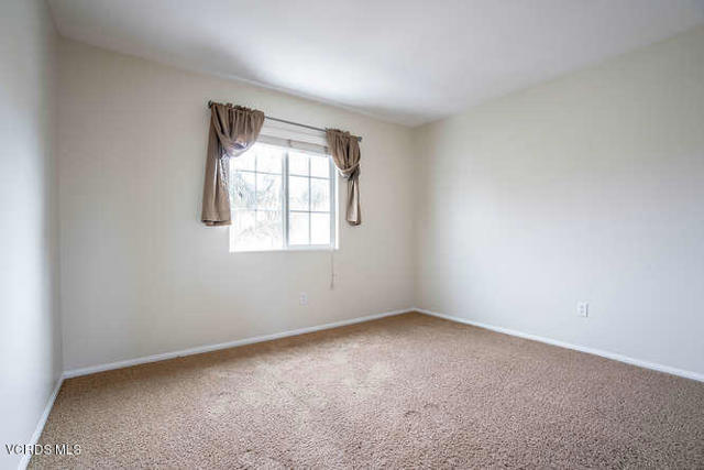 3003 Naples Drive, Oxnard CA: https://media.crmls.org/mediaz/9a367a73-bdd1-4394-8140-dba49e996cd9.jpg