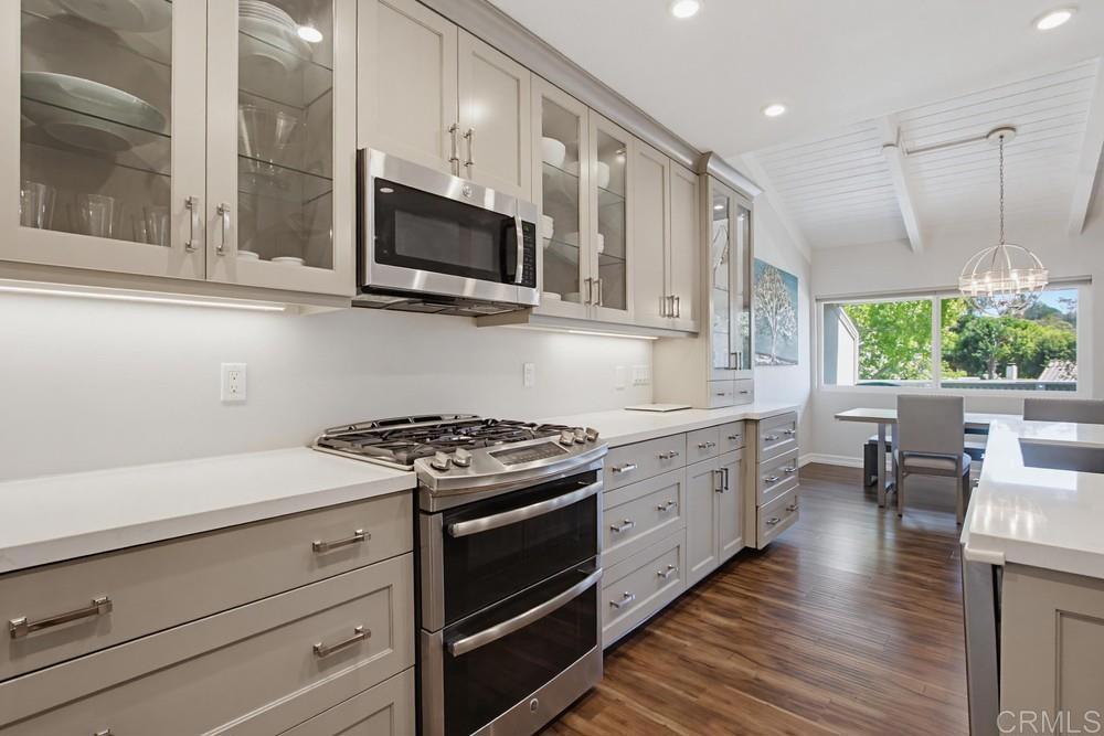 2842 Luciernaga Street - photo 3